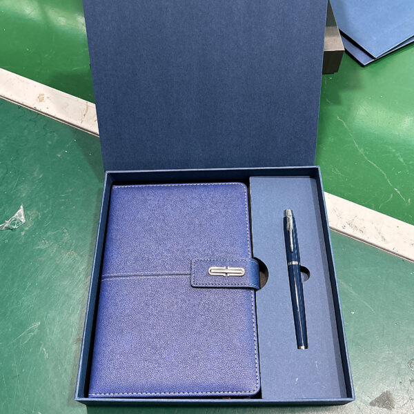 A5 perfect binding notebook + pen gift set 2 in 1 with gift box and bag - Image 3