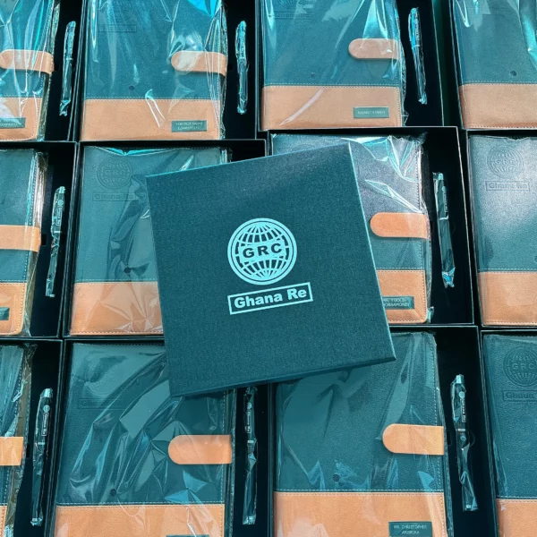 A5 notebook + pen gift set 2 in 1 with gift box and bag - Image 2