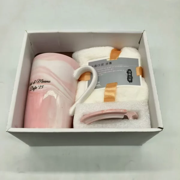 Premium Coffee Lover's Comfort Gift Set: 350ml Mug & Soft Towel in a Stylish Gift Box & Bag - Image 10