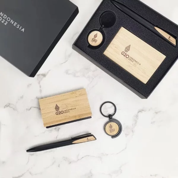 Natural Bamboo Keychain, Pen & Card Holder Executive Gift Box Set - Image 3