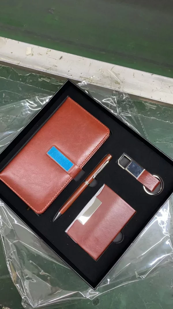 Professional A6 Notebook, Metal Pen, PU & Metal Keychain & Card Holder Gift Set (Black/Blue/Red) with Box & Bag - Image 8