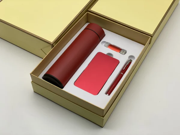 Ultimate Tech & Hydration Gift Set: 304 SS Thermos, Type-C OTG USB, 5000mAh Power Bank & Metal Pen with Box & Bag - Image 2