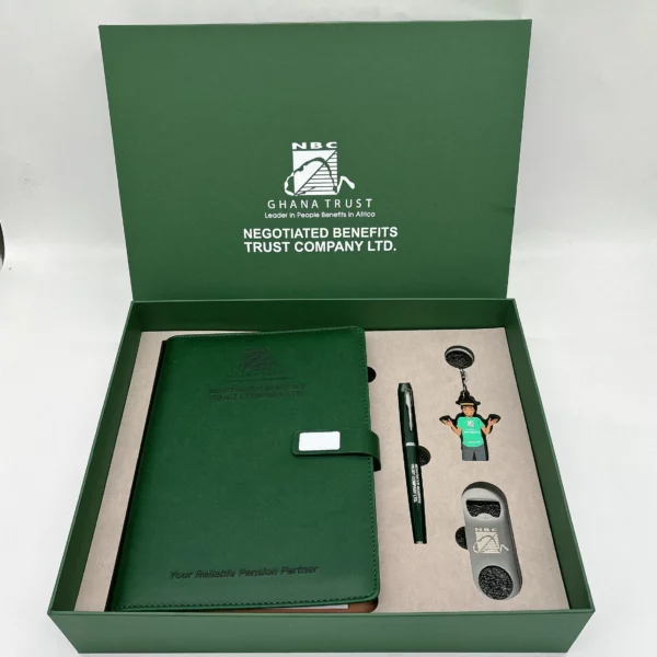 Handy A5 Loose-Leaf Notebook, Metal Pen, Bottle Opener & Keychain Gift Set with Box & Bag - Image 4