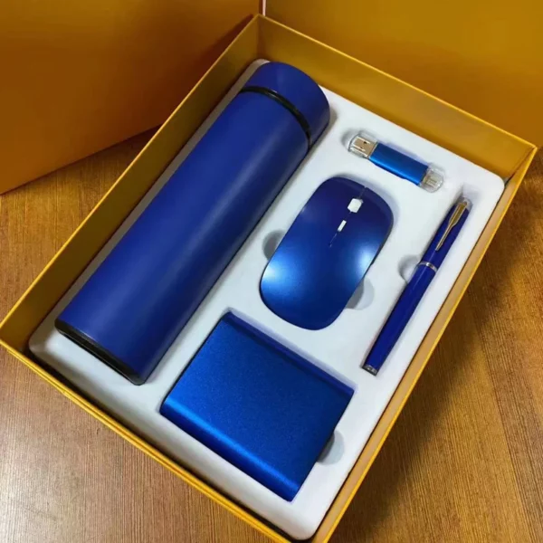 Ultimate Tech & Hydration Gift Set: 10000mAh Power Bank, 304 SS Bottle, Wireless Mouse, Metal Pen & 16GB Type-C/PC USB Drive with Box & Bag