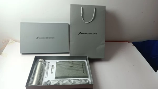 Professional On-the-Go Gift Set: 304 SS Bottle, 16GB Type-C/PC USB, Metal Pen, Automatic Umbrella & A5 Notebook with Box & Bag - Image 2