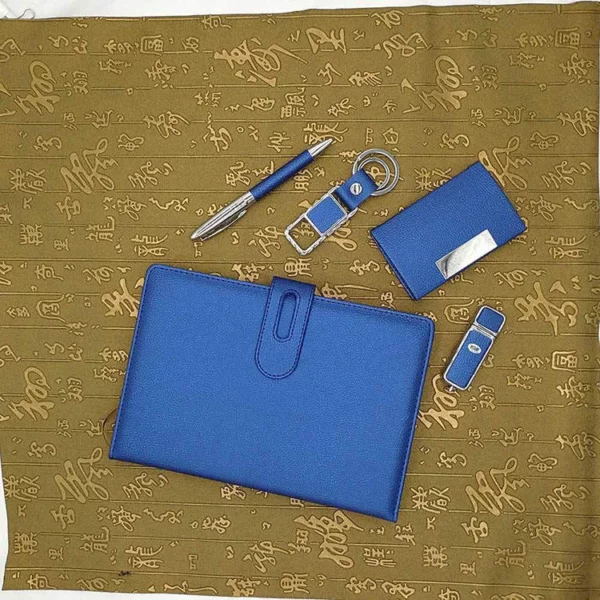 Stylish Metal & PU Keychain, 16GB PU/Metal USB, PU Pen, Card Holder & A5 Loose-Leaf Notebook Gift Set with Box & Bag - Image 6