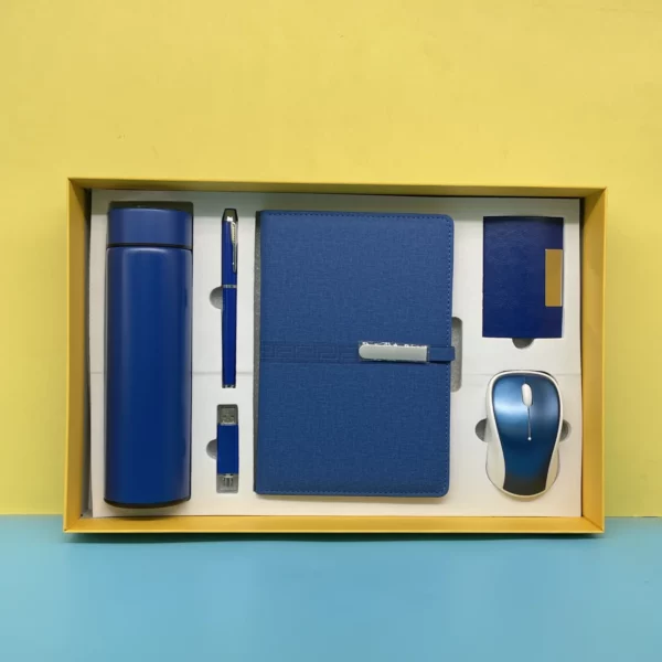 Comprehensive Desk & Tech Gift Set: 304 SS Bottle, 16GB Type-C/PC USB, Metal Pen, PU/Metal Card Holder, Wireless Mouse & A5 Notebook with Box & Bag - Image 7