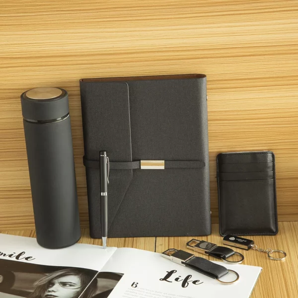 Versatile Daily Essentials Gift Set: 304 SS Thermos, 16GB USB, Metal Pen, A5 Loose-Leaf Notebook, Card Holder & Metal/PU Keychain with Box & Bag - Image 3
