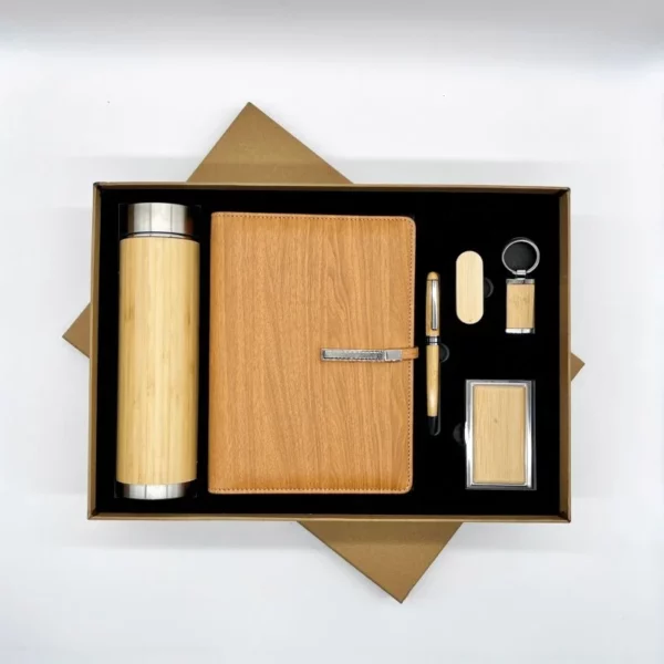Sophisticated Wood & PU Gift Set: Smart Bottle (Temp Display), Wood Card Holder, Pen, Keychain, 16GB USB & A5 PU Cover Notebook with Box & Bag - Image 10