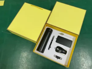 Modern Professional Desk Set: 304 SS Bottle, 16GB Type-C/PC USB, Metal Pen, Wireless Mouse, Metal/PU Keychain & Bookmark with Box & Bag