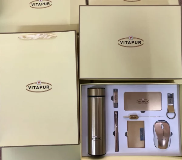 Comprehensive Modern Professional Gift Set: 304 SS Bottle, PU/Metal Keychain, Pen, 16GB Type-C/PC USB, 5000mAh Power Bank, Bookmark, Wireless Mouse & PU Card Holder with Box & Bag - Image 9