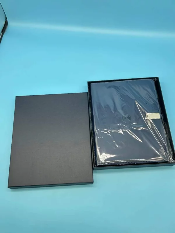 High quality gifts VIP gifts power bank notebook with light up log gift box and bag (Copy) - Image 6