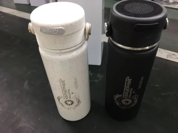 High capacity plastic light weight water bottle - Image 9