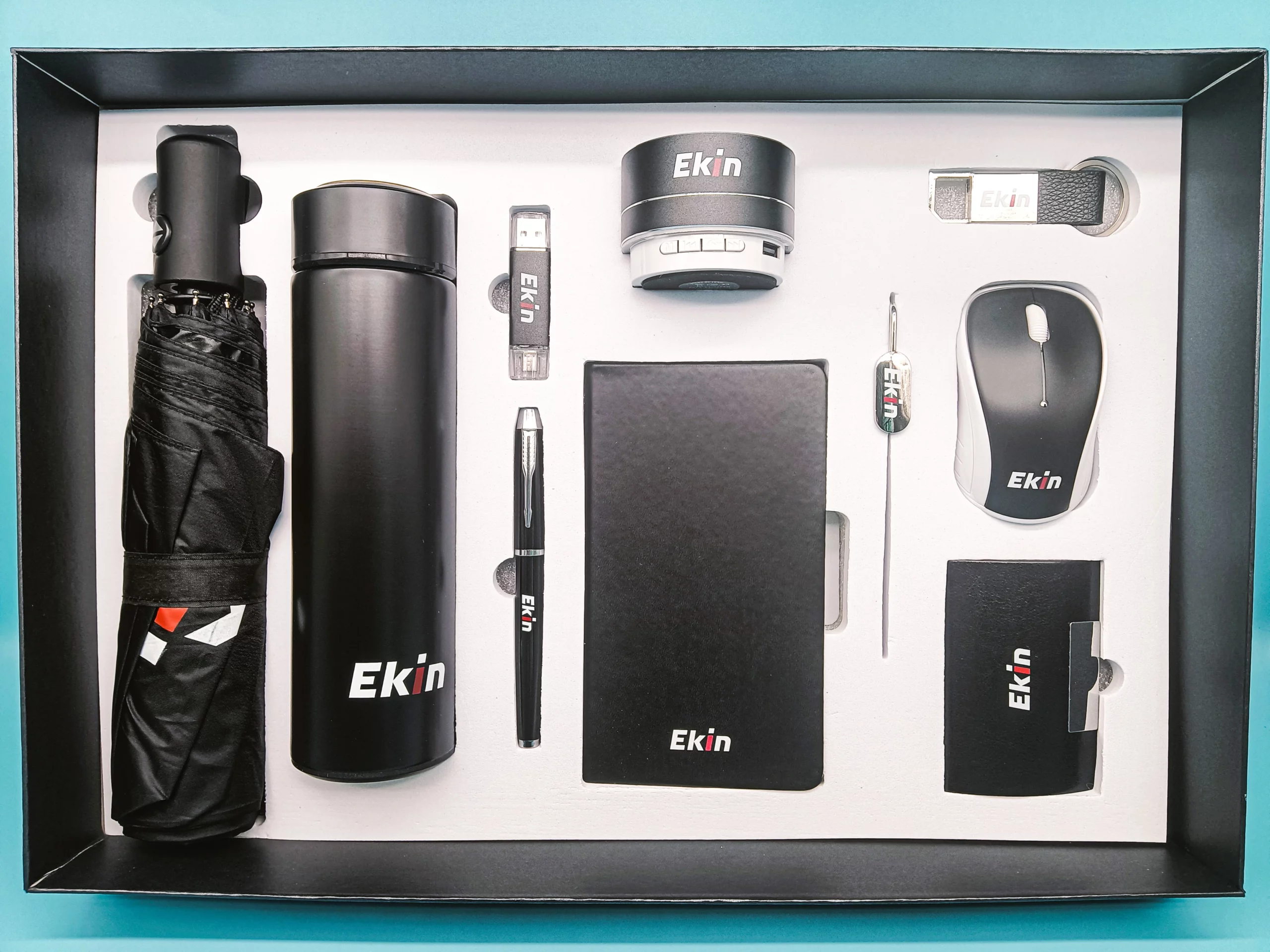 Ultimate Executive & Tech Combo Gift Set: 304 SS Bottle, Automatic Umbrella, Metal Pen, 16GB Type-C/PC USB, Wireless Speaker, Bookmark, Wireless Mouse, PU/Metal Keychain, A6 Notebook & PU/Metal Card Holder with Box & Bag