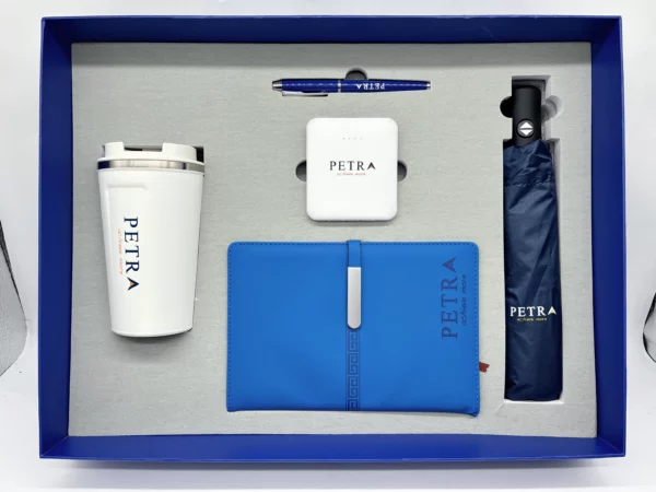 Office useful cusotmized logo power bank gift set 5 in 1 - Image 6