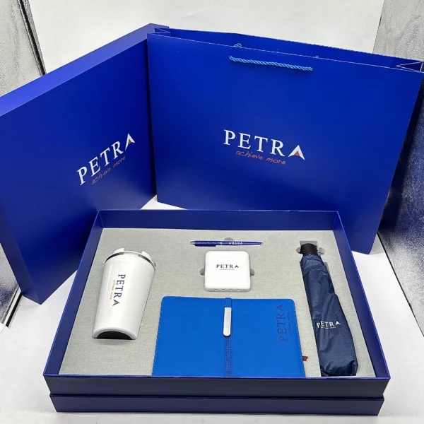 Office useful cusotmized logo power bank gift set 5 in 1 - Image 5