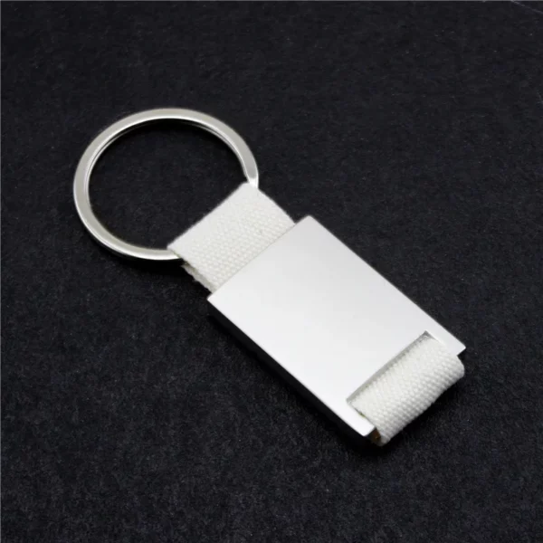 Simple cloth + metal keychain - Image 6