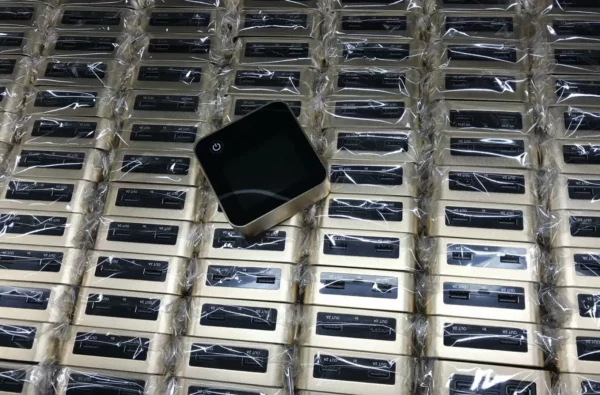 Photo Album Power Bank - 7800mAh Store Memories - Image 5