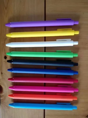 Plastic pen M-PP005